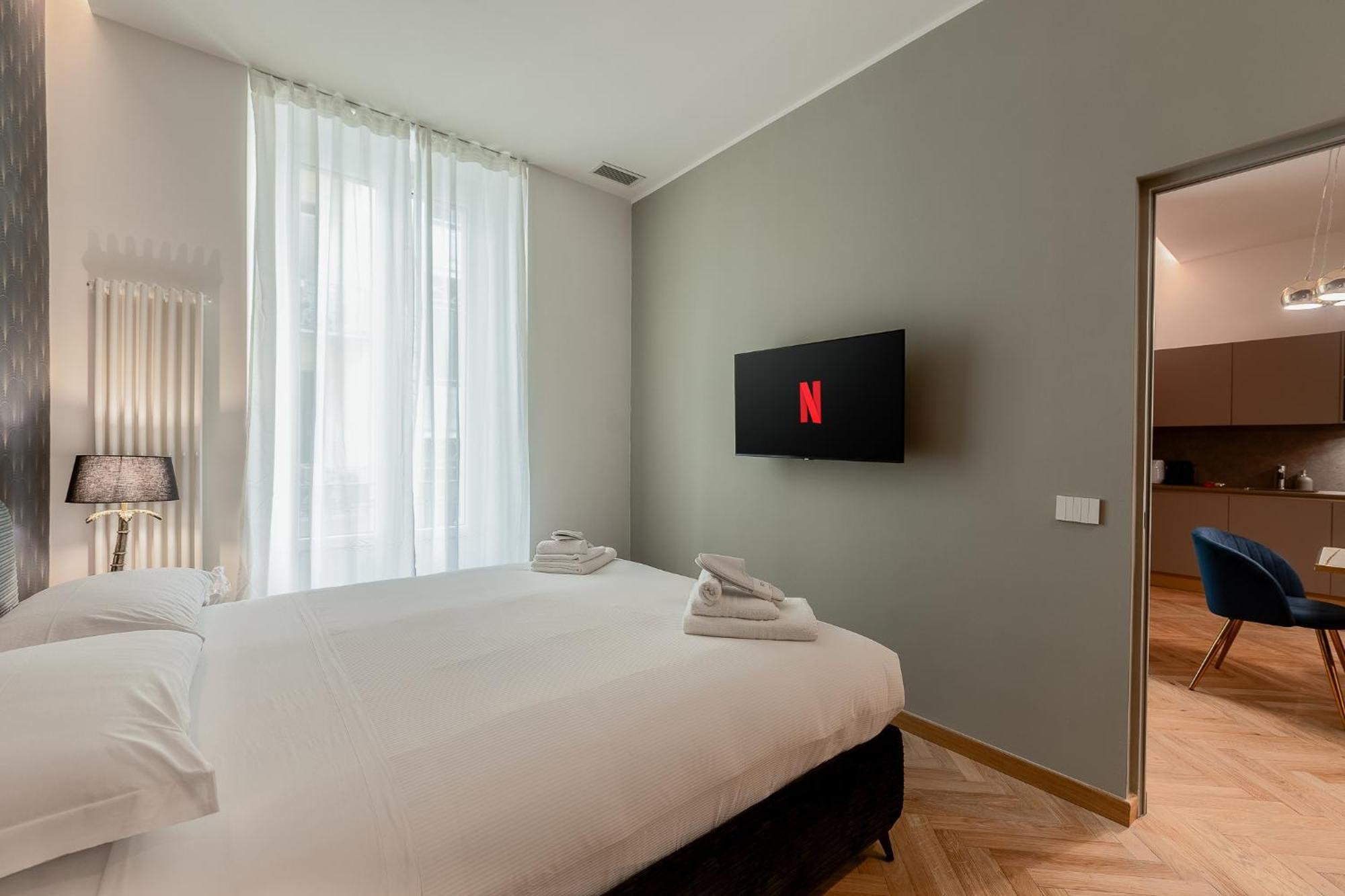 Luxury Apartment - Near Stazione Centrale Mailand Exterior foto